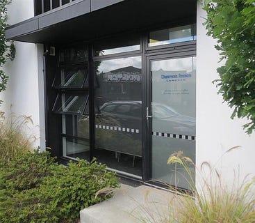 /international/nz/riccarton-christchurch-city-380066146383/