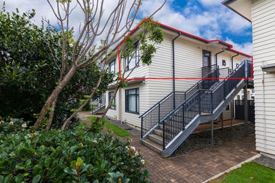 /international/nz/2-armoy-drive-east-tamaki-manukau-city-380066089404/