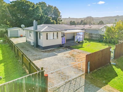 /international/nz/87-otiria-road-moerewa-far-north-380066169947/