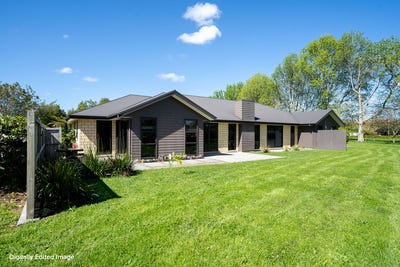 /international/nz/298-kaipaki-road-cambridge-waipa-380066086816/