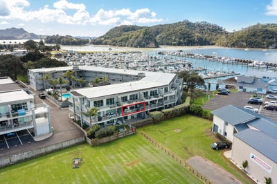 /international/nz/albert-street-whitianga-bay-of-plenty-380066108193/