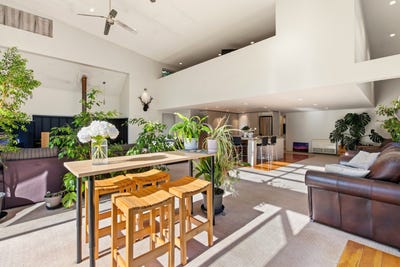 /international/nz/23-nairn-street-arrowtown-queenstown-380066112347/