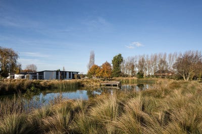 /international/nz/allenton-ashburton-380066123368/