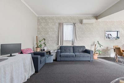 /international/nz/85-venus-street-invercargill-southland-380066178899/
