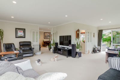 /international/nz/10-somes-place-poraiti-napier-city-380066112281/