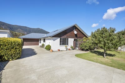 /international/nz/5-whitby-close-waikawa-marlborough-380066093819/