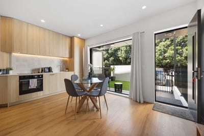 /international/nz/ellerslie-auckland-city-380066101366/