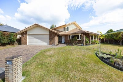 /international/nz/4-longwood-place-harrowfield-hamilton-city-380066179480/