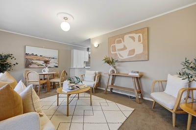 /international/nz/45-vauxhall-road-devonport-north-shore-city-380066082412/