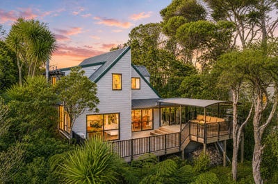 /international/nz/72-crows-road-swanson-waitakere-city-380066106451/