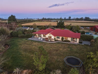 /international/nz/mount-thomas-road-rangiora-waimakariri-380066109951/