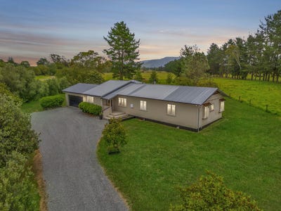 /international/nz/122-cross-line-greytown-south-wairarapa-380066104840/