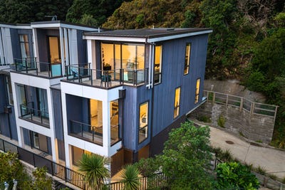 /international/nz/oriental-bay-wellington-city-380066100560/