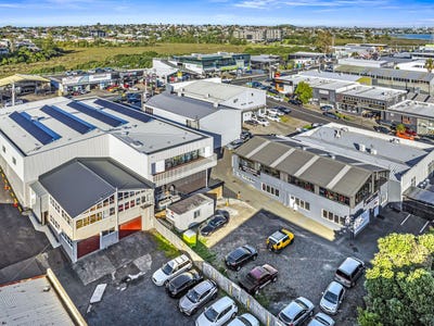 /international/nz/41-barrys-point-road-takapuna-auckland-380066149982/