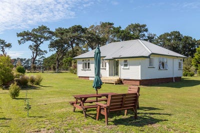 /international/nz/41-boundary-road-featherston-south-wairarapa-380066111955/