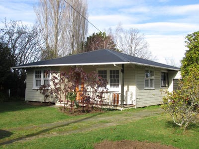 /international/nz/68-somerville-street-wairoa-hawkes-bay-380066120731/