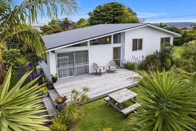 /international/nz/198-marsden-point-road-ruakaka-whangarei-380066088912/