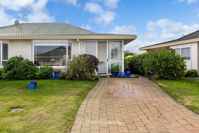 /international/nz/17-john-street-trentham-upper-hutt-city-380066105818/
