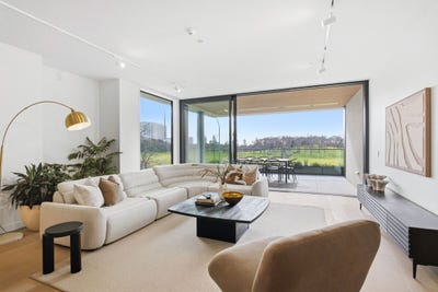 /international/nz/81-carlton-gore-road-newmarket-auckland-city-380066180261/
