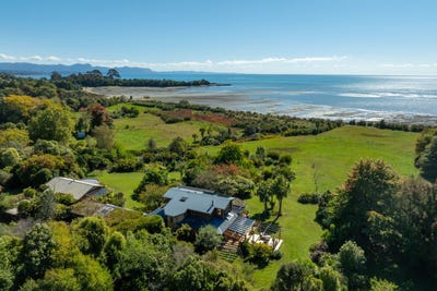 /international/nz/65-battery-road-patons-rock-tasman-380066119194/