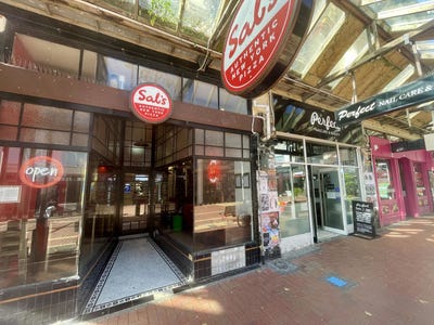 /international/nz/109-cuba-street-te-aro-wellington-city-380066151343/