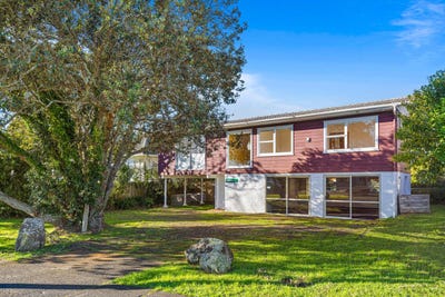 /international/nz/4257-great-north-road-glendene-waitakere-city-380066118987/
