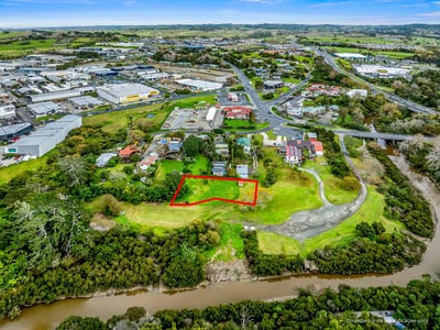 /international/nz/silverdale-hamilton-city-380066128635/