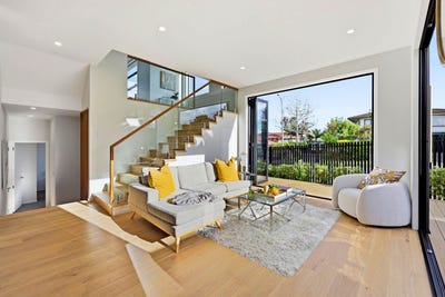 /international/nz/23-sorrel-crescent-bucklands-beach-manukau-city-380066076633/