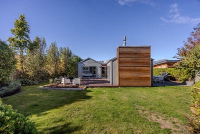 /international/nz/20-bell-street-lake-hawea-wanaka-380066108319/