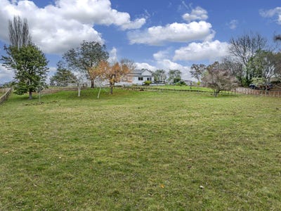 /international/nz/19-kenderdine-road-elsthorpe-central-hawkes-bay-380066077705/
