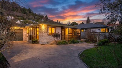/international/nz/nelson-city-nelson-bays-380066179221/