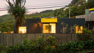 /international/nz/47-mount-pleasant-road-aro-valley-wellington-city-380066169078/