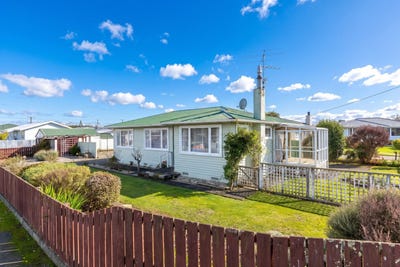 /international/nz/9-jones-place-masterton-wairarapa-380066177031/
