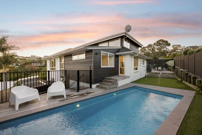 /international/nz/34-parr-terrace-castor-bay-north-shore-city-380066119472/