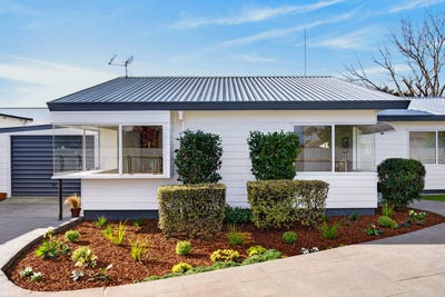 /international/nz/greenmeadows-napier-city-380066177170/