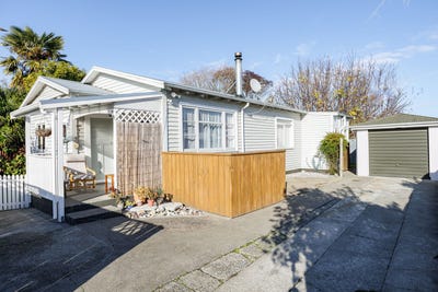 /international/nz/601-maddison-street-akina-hastings-380066106190/