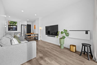 /international/nz/7-puhua-lane-mount-roskill-auckland-city-380066110129/