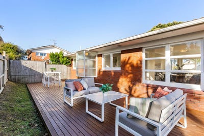 /international/nz/166-east-coast-road-forrest-hill-north-shore-city-380066113559/