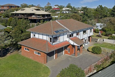 /international/nz/hunters-hill-havelock-north-hastings-380066106356/