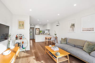 /international/nz/6-jabuka-street-glen-eden-waitakere-city-380066119856/