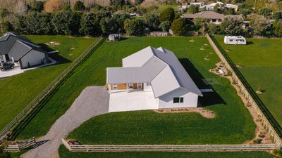 /international/nz/6-coach-house-lane-ohau-western-bay-of-plenty-380066172306/