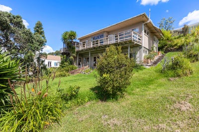 /international/nz/197-beach-road-campbells-bay-north-shore-city-380066088852/
