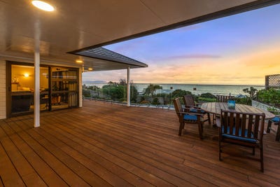 /international/nz/raumati-beach-kapiti-coast-380066167862/