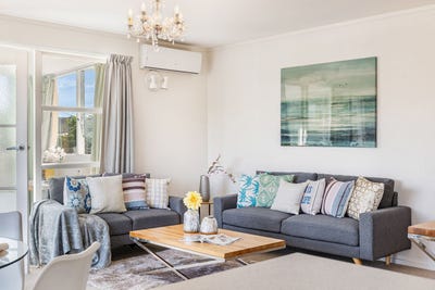 /international/nz/centreway-road-orewa-rodney-380066116594/