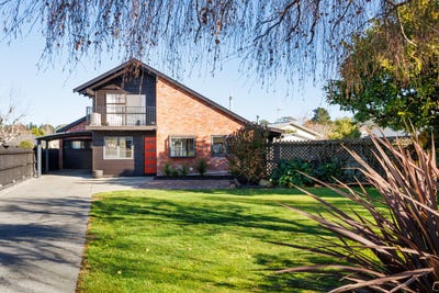 /international/nz/141-oxford-street-ashhurst-palmerston-north-city-380066088569/