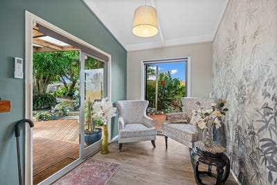 /international/nz/74-jack-street-otangarei-whangarei-380066116600/