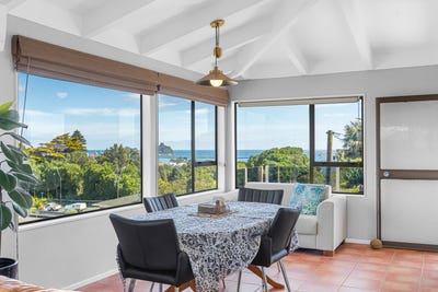 /international/nz/glen-almond-street-new-plymouth-central-new-plymouth-380066105553/