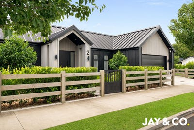 /international/nz/2-munro-oak-lane-clevedon-manukau-city-380066119293/