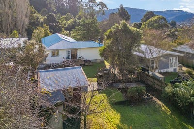 /international/nz/15-winchester-avenue-pinehaven-upper-hutt-city-380066124083/