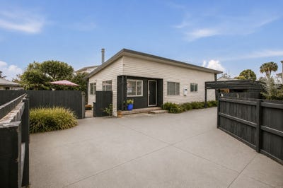 /international/nz/mount-maunganui-tauranga-380066179479/
